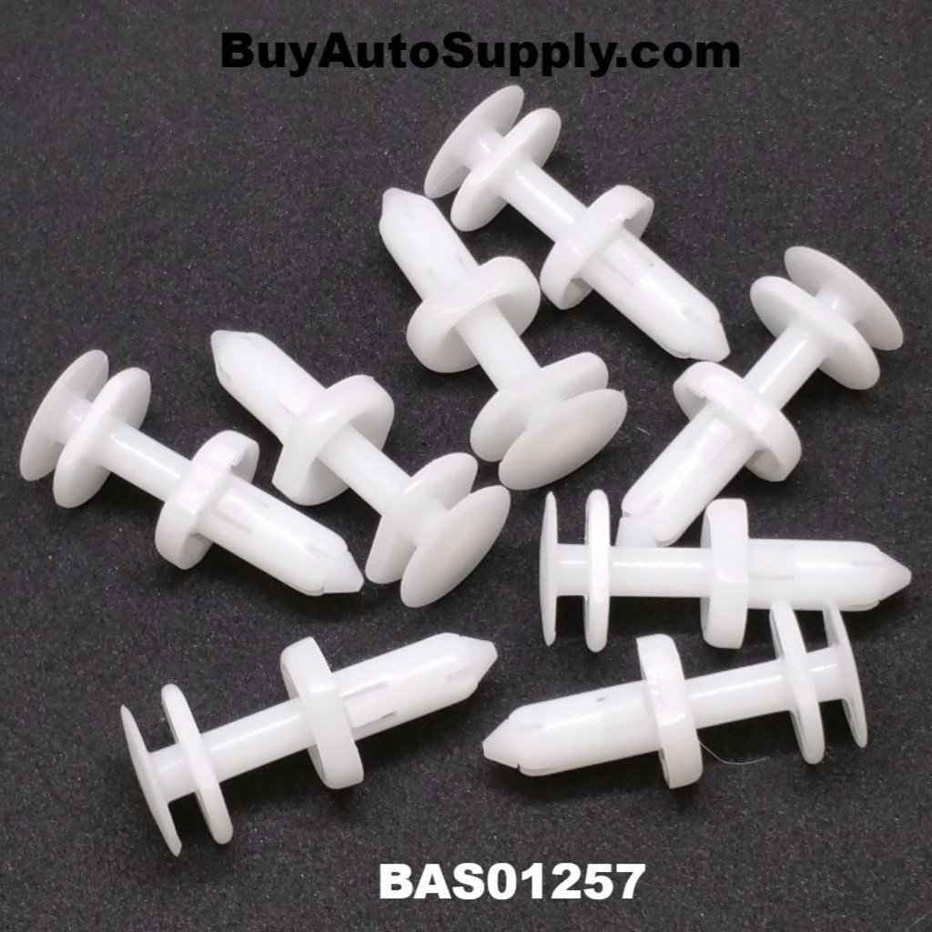 GM Door Panel Retainer - BAS01257 - Interchange 15960325, 18353, 2029, 95-7375