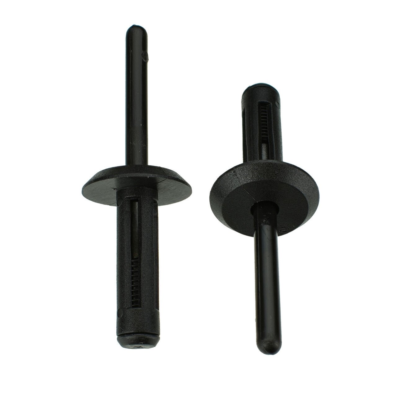 Plastic Rivet for GM - Interchanges: GM 10109689, 12337915 / Disco 1467pk / Auveco 15490 / Crest CRX143 / Lawson P44315